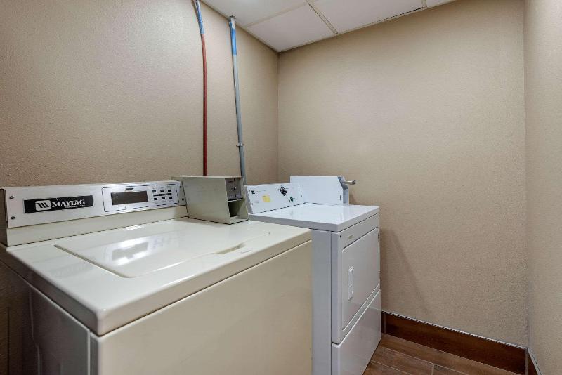 בית מלון כפרי Comfort Inn South