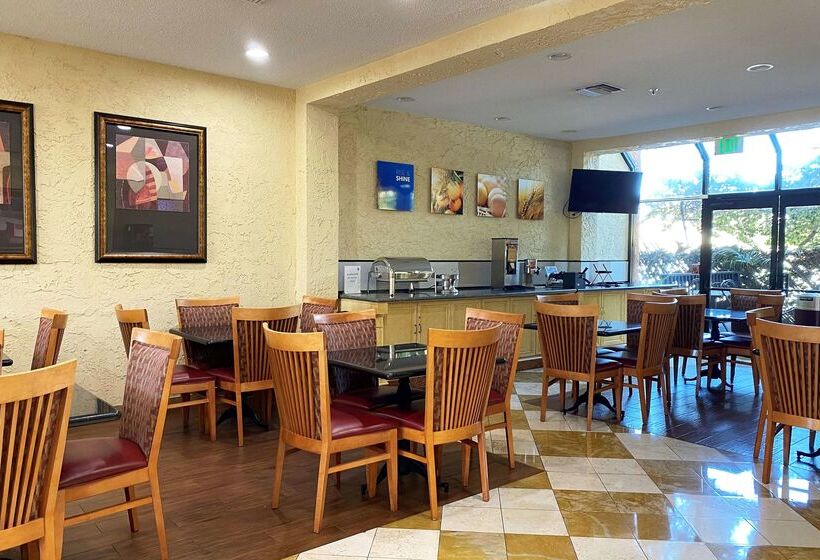 酒店 Wyndham Garden Newark Fremont Silicon Valley