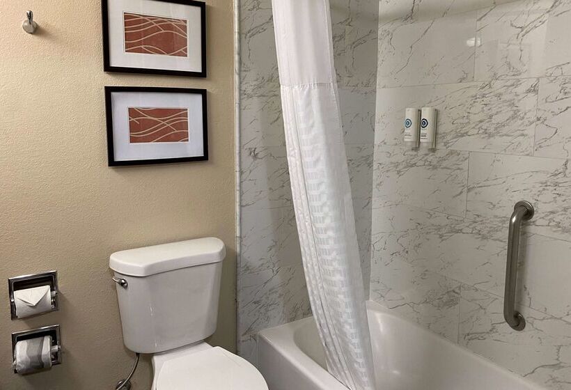 酒店 Wyndham Garden Newark Fremont Silicon Valley