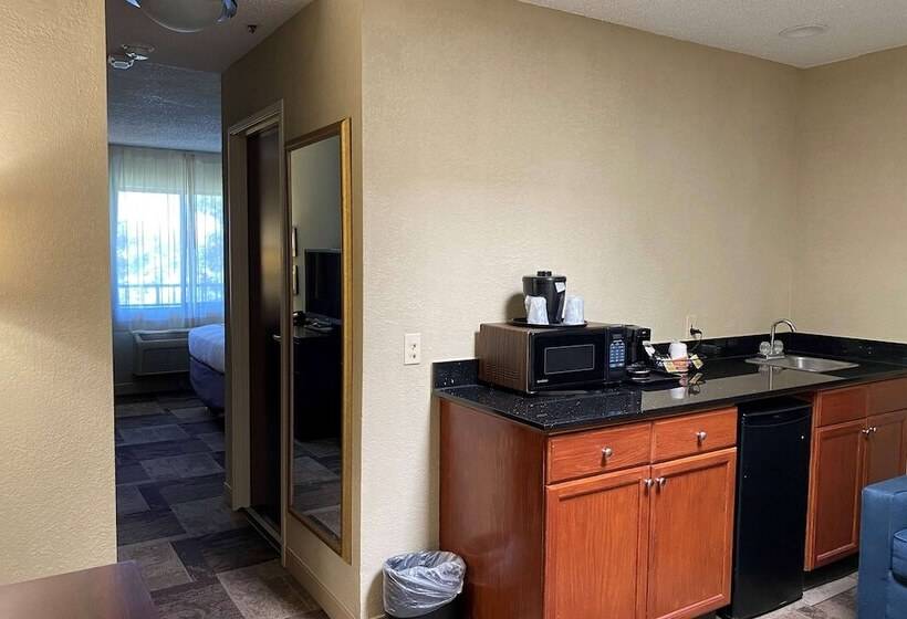 酒店 Wyndham Garden Newark Fremont Silicon Valley