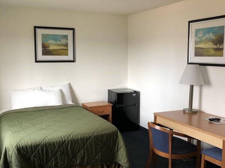 فندق Corn Palace Inn