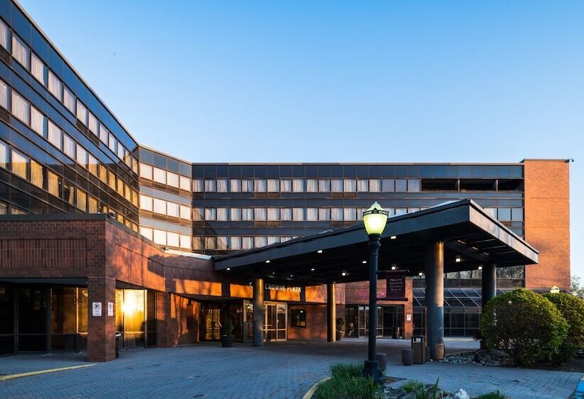 فندق Crowne Plaza Edison, An Ihg
