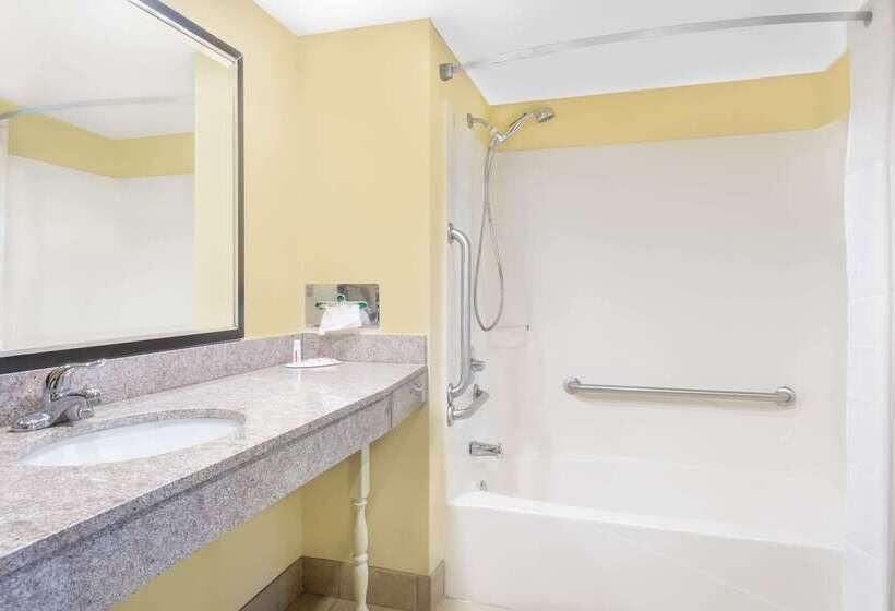 ホテル Days Inn By Wyndham Aiken  Interstate Hwy 20