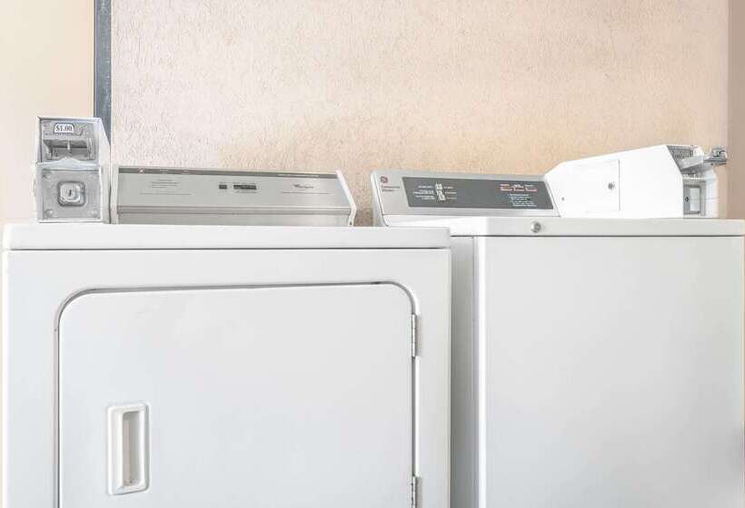 ホテル Days Inn By Wyndham Aiken  Interstate Hwy 20