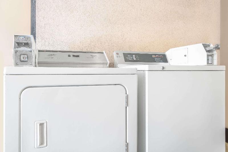 ホテル Days Inn By Wyndham Aiken  Interstate Hwy 20