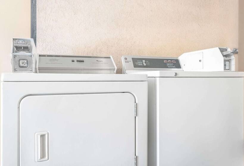 ホテル Days Inn By Wyndham Aiken  Interstate Hwy 20