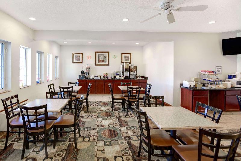 호텔 Days Inn By Wyndham Carroll