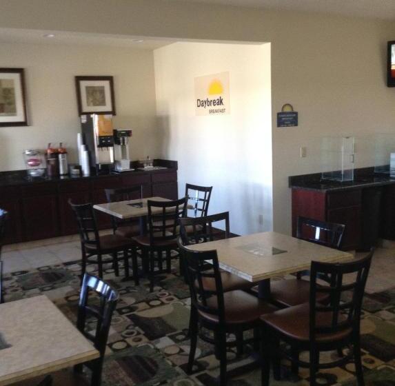 호텔 Days Inn By Wyndham Carroll