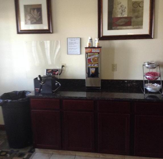 호텔 Days Inn By Wyndham Carroll