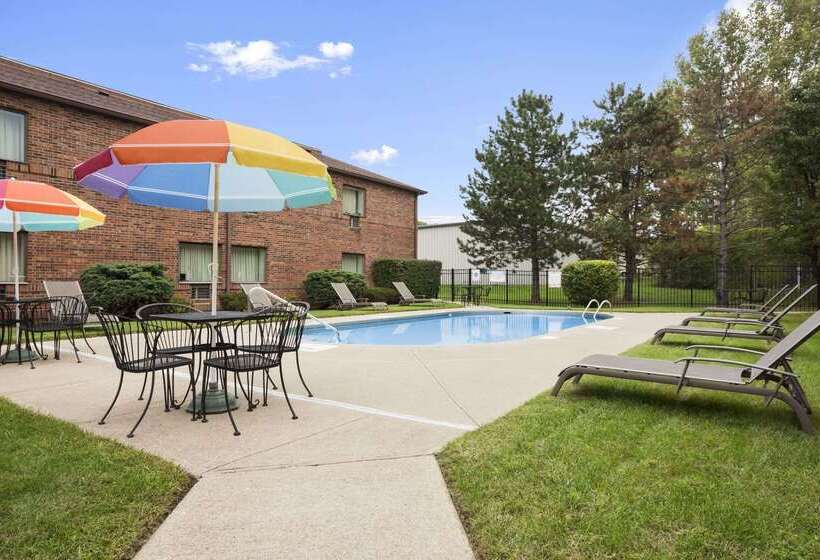 فندق Days Inn By Wyndham Middletown