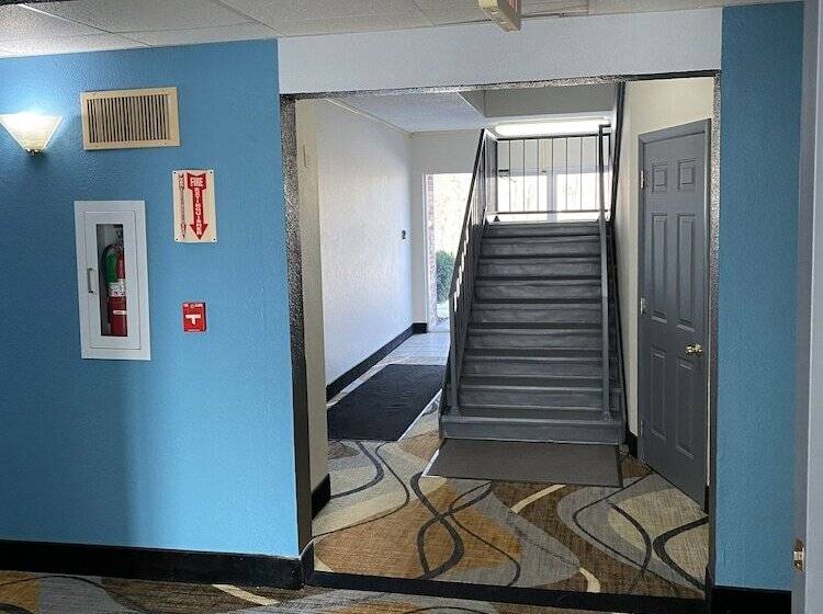 فندق Days Inn By Wyndham Perryville