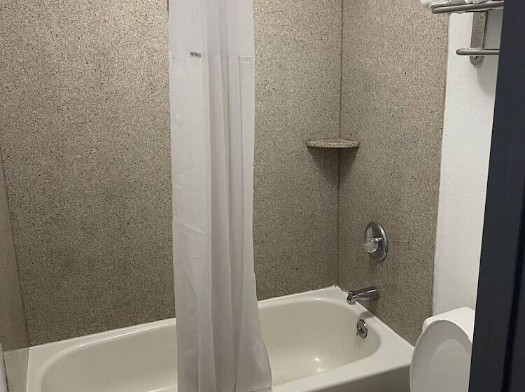 فندق Days Inn By Wyndham Perryville