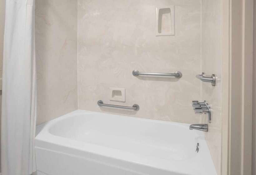 酒店 Days Inn By Wyndham Ruston La