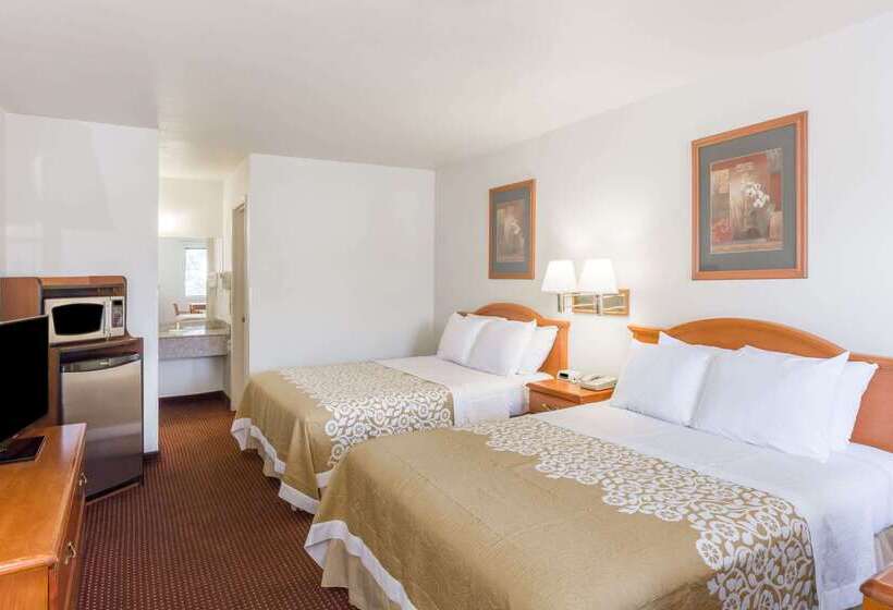 בית מלון כפרי Days Inn By Wyndham Willcox