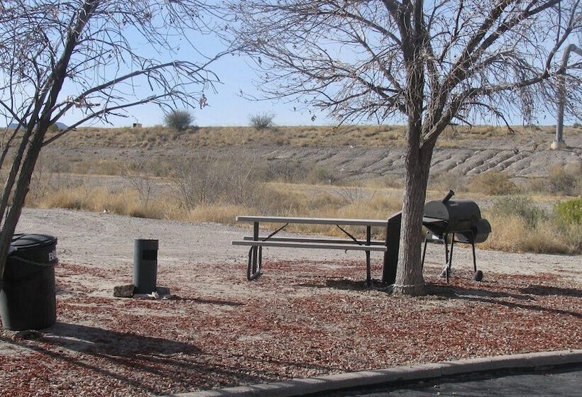 בית מלון כפרי Days Inn By Wyndham Willcox