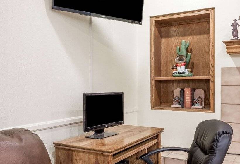 בית מלון כפרי Days Inn By Wyndham Willcox