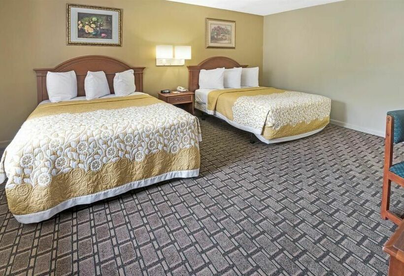 هتل Days Inn By Wyndham Branford New Haven Conference Center