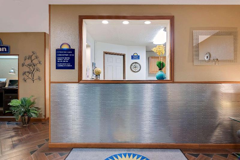 Отель Days Inn Spokane