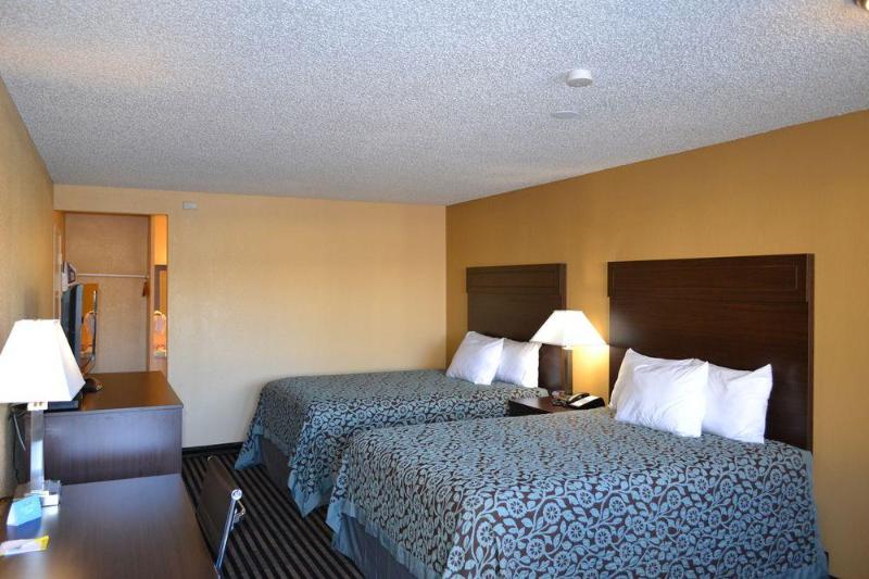 Отель Days Inn Spokane