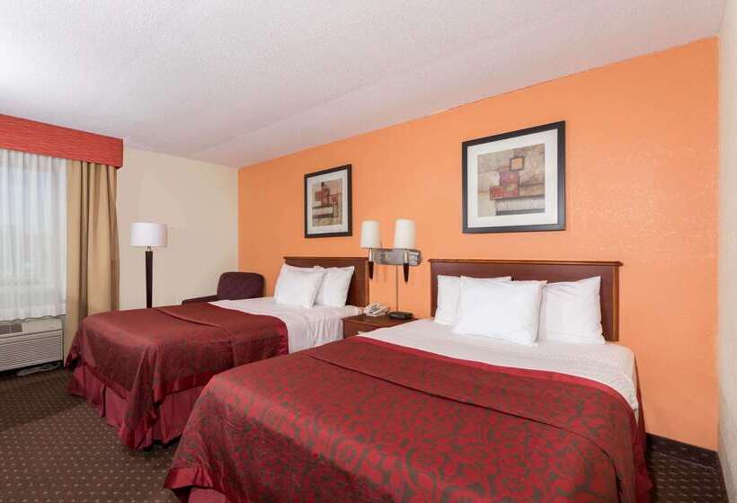 酒店 Days Inn & Suites By Wyndham Bloomington/normal Il