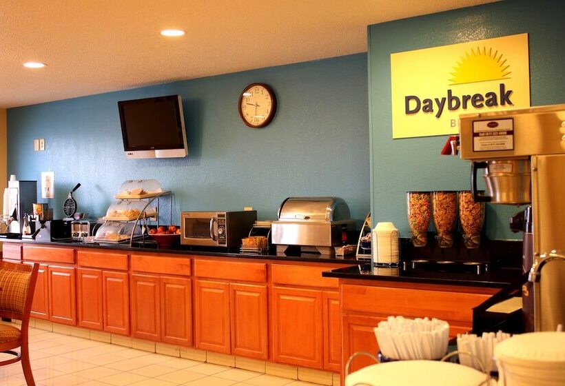 酒店 Days Inn & Suites By Wyndham Bloomington/normal Il