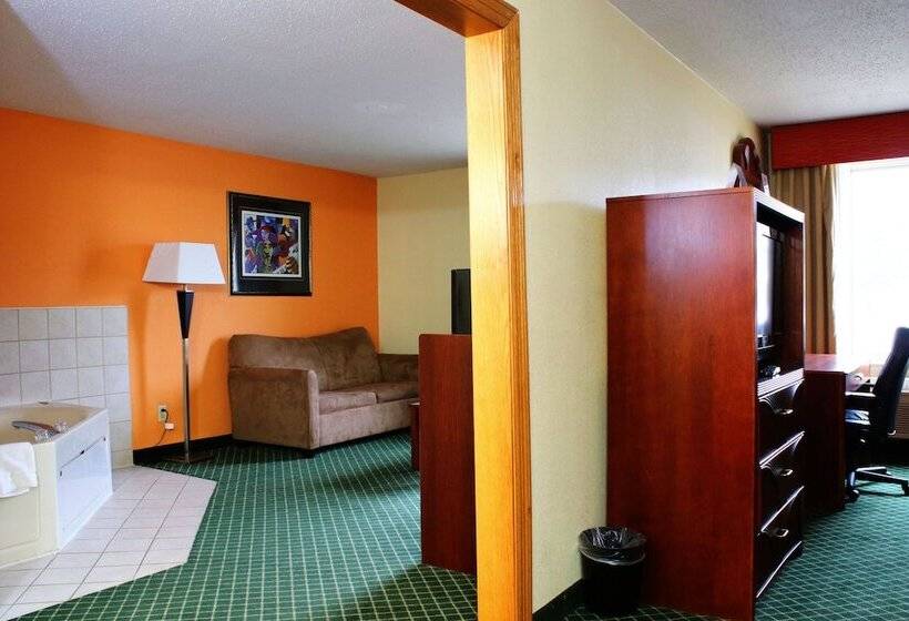 酒店 Days Inn & Suites By Wyndham Bloomington/normal Il