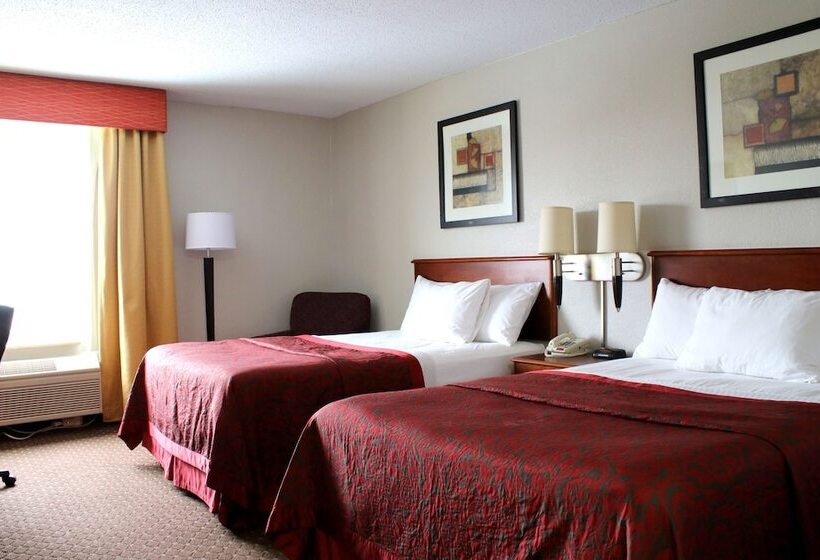 בית מלון כפרי Days Inn & Suites By Wyndham Bloomington/normal Il