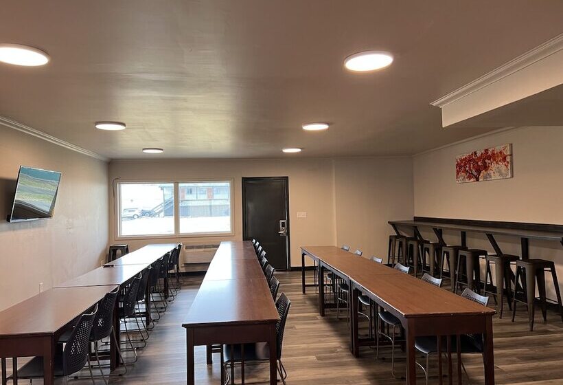 ホテル Days Inn And Suites By Wyndham Port Huron