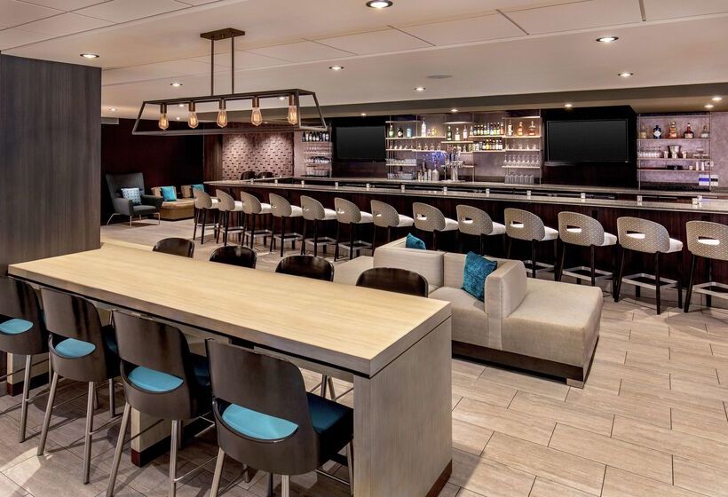 فندق Doubletree By Hilton Columbia