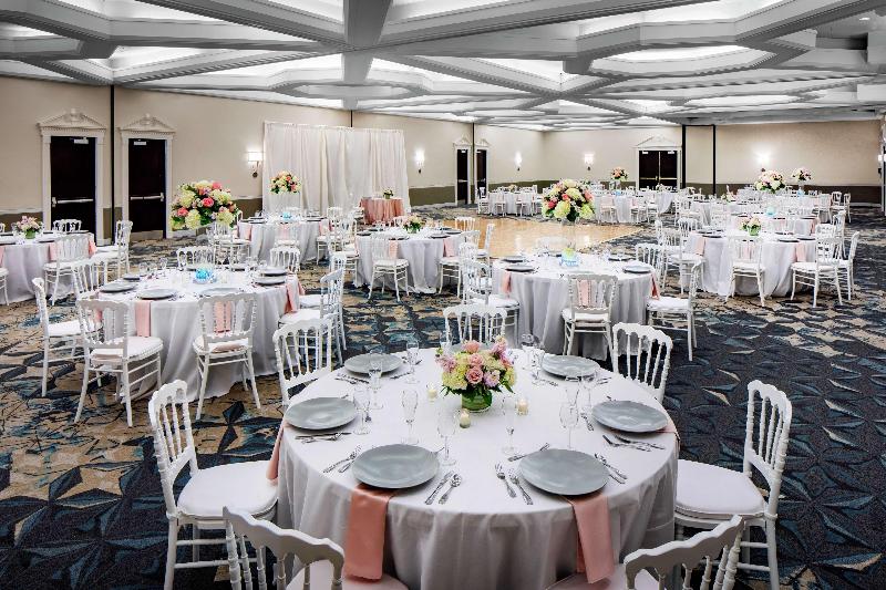 فندق Doubletree By Hilton Nashua