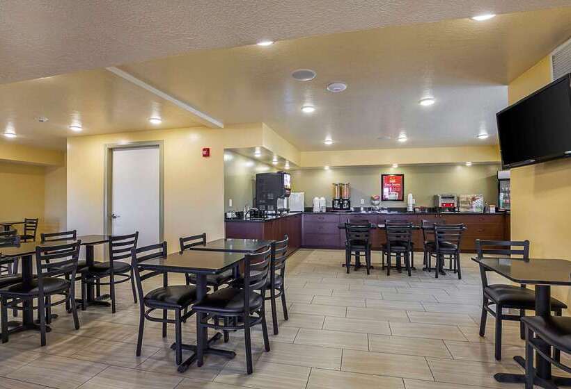 בית מלון כפרי Econo Lodge Hurricane Zion Park Area