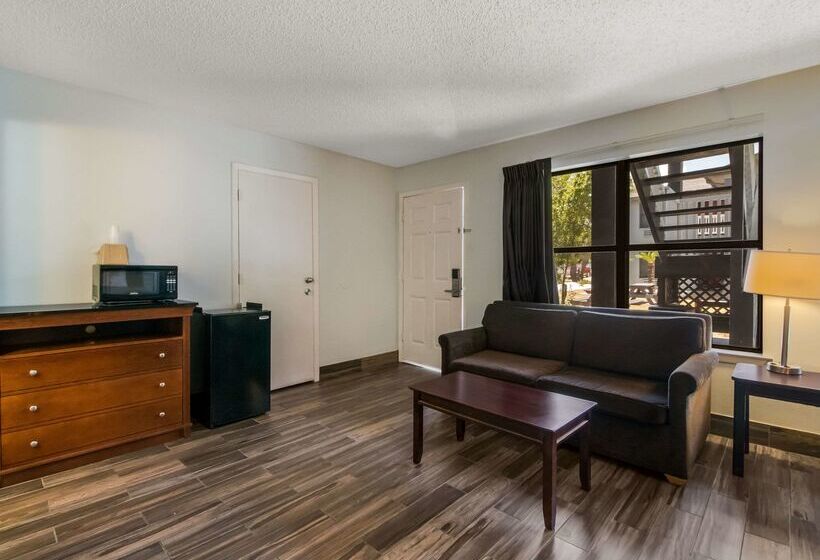 ホテル Econo Lodge Inn & Suites Fulton  Rockport