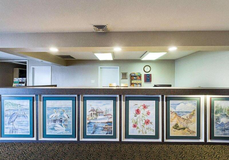هتل Econo Lodge Inn & Suites Fulton  Rockport