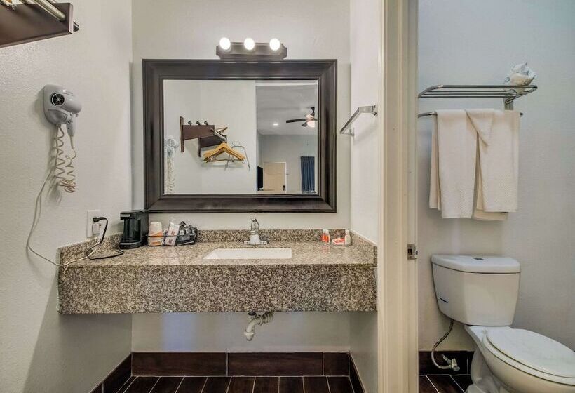 ホテル Econo Lodge Inn & Suites Fulton  Rockport