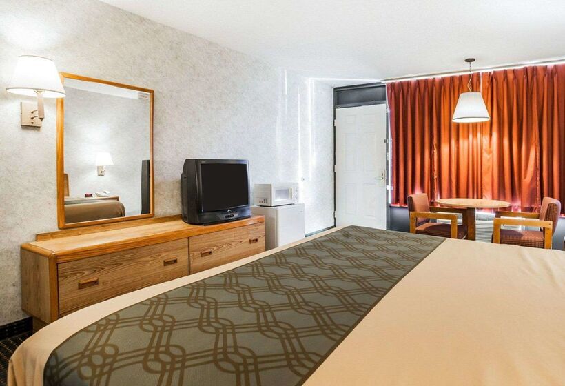 فندق Econo Lodge Jefferson City