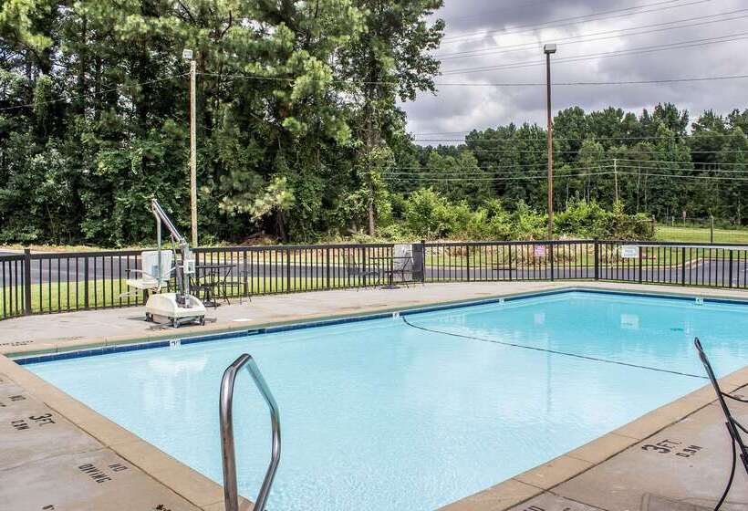 ホテル Red Roof Inn Sanford