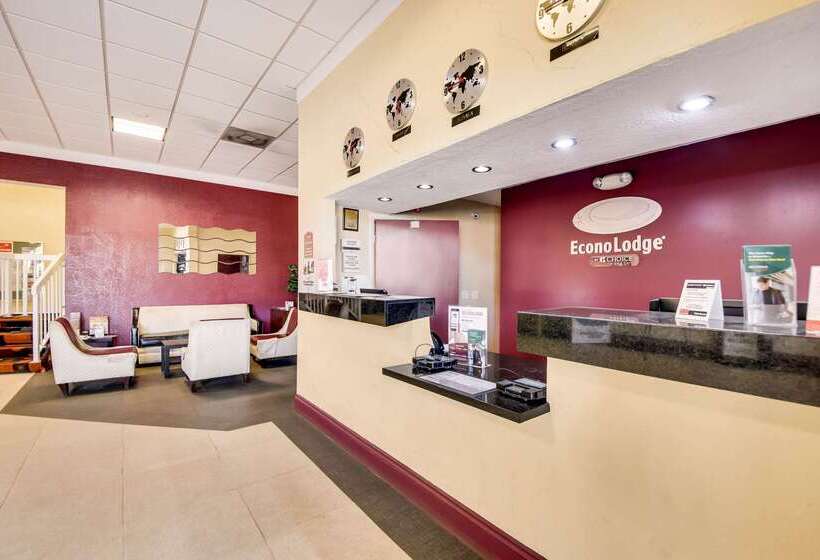 فندق Econo Lodge Busch Gardens