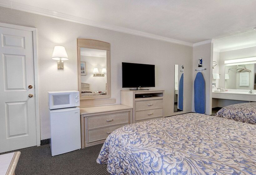 فندق Econo Lodge Van Horn