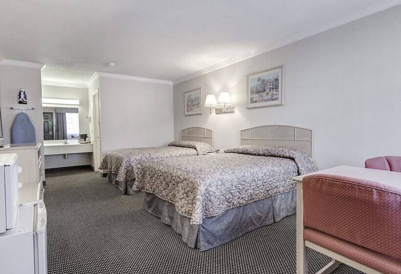 فندق Econo Lodge Van Horn