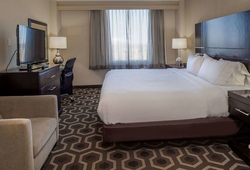 فندق Embassy Suites By Hilton St. Louis Airport