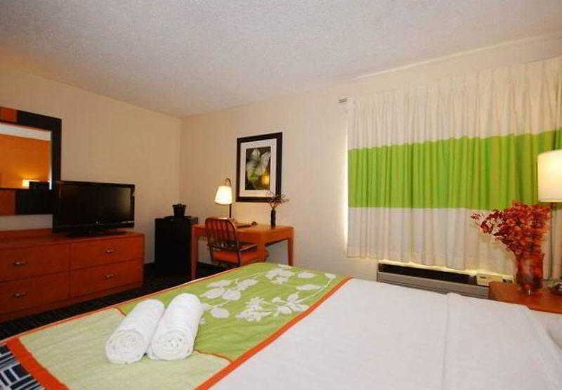هتل Fairfield Inn Boston Dedham