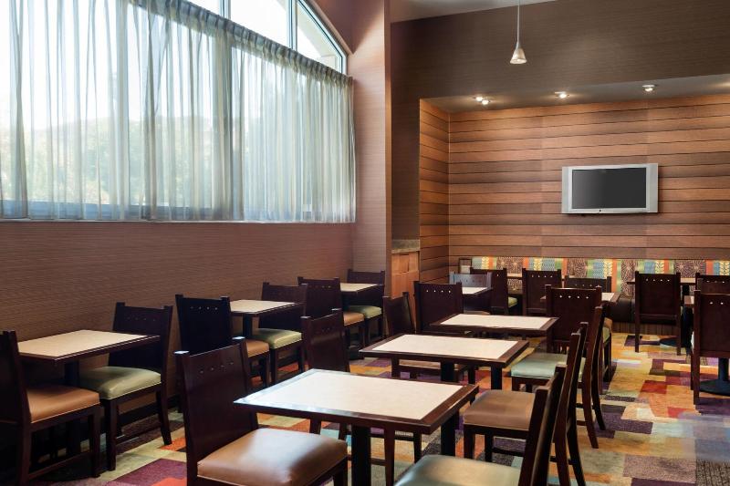 فندق Fairfield Inn Sacramento Cal Expo