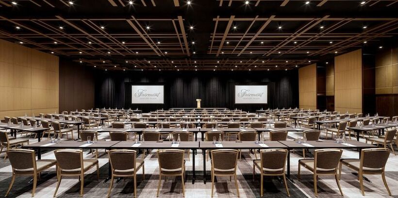 فندق Fairmont Century Plaza Los Angeles