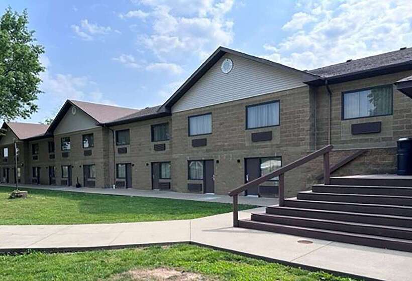 فندق Baymont Inn And Suites By Wyndham Farmington, Mo