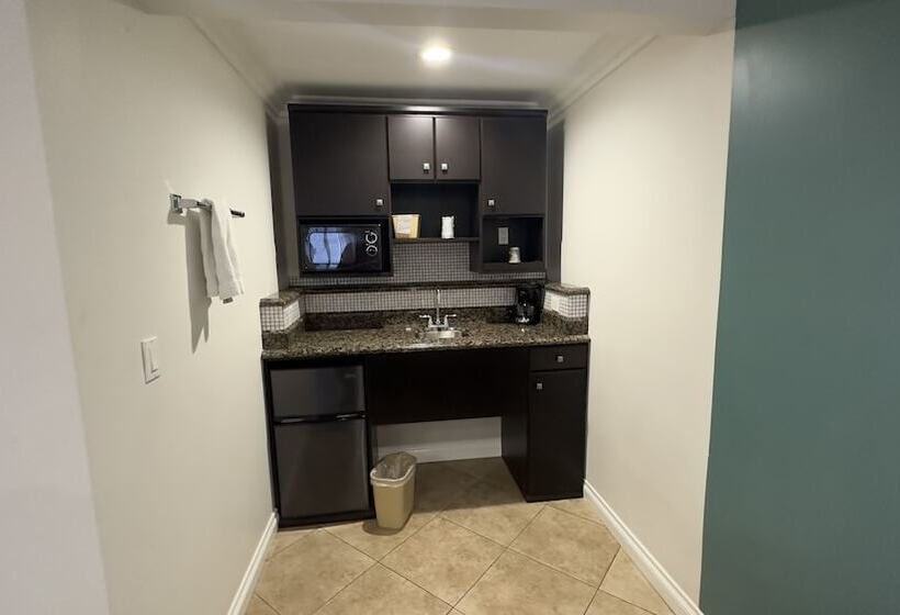 호텔 Garden Inn And Suites Glendora