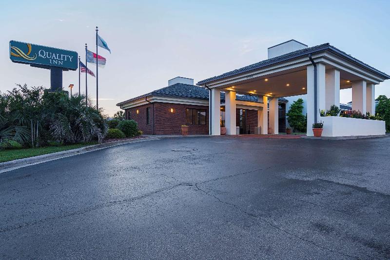 ホテル Garnet Inn & Suites, Morehead City Near Atlantic Beach