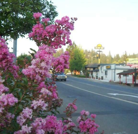 ホテル Gold Country Inn