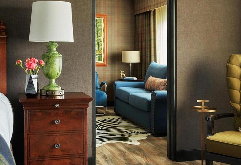 Отель Graduate By Hilton Ann Arbor