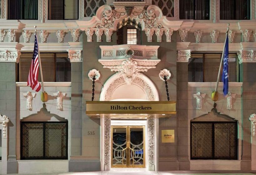 فندق Hilton Checkers Los Angeles