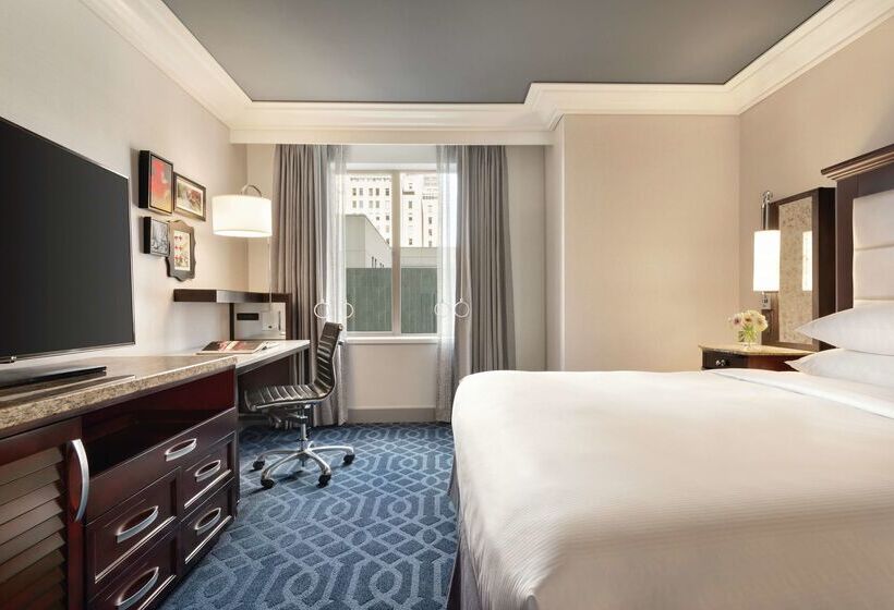 فندق Hilton Checkers Los Angeles